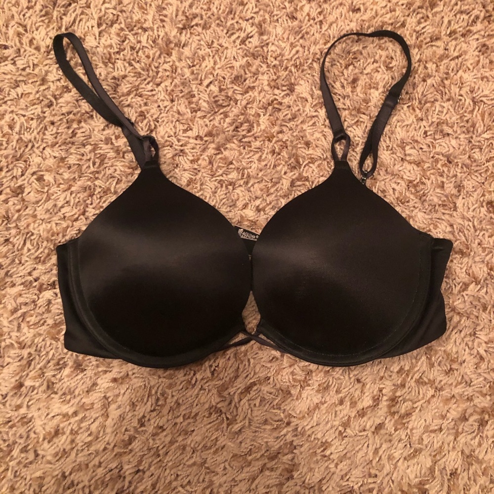 Victoria’s Secret Bombshell Bra